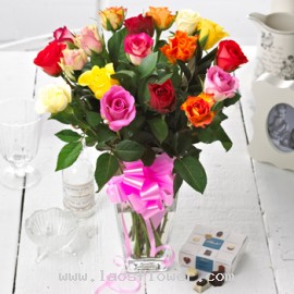 18 Assorted Roses